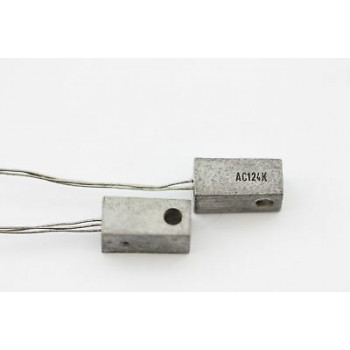 AC124K TRANSISTOR NOS( New Old Stock ) 1PC. C228U10F280314