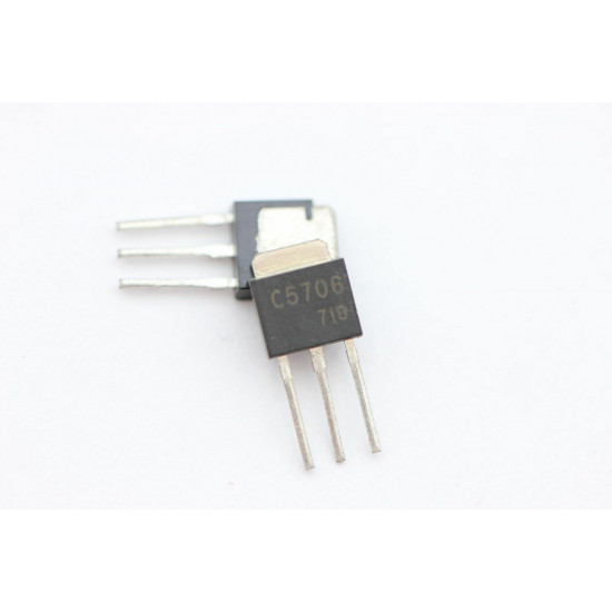 2SC5706 TRANSISTOR NOS ( New Old Stock ) 1PC. C554AU1F100817