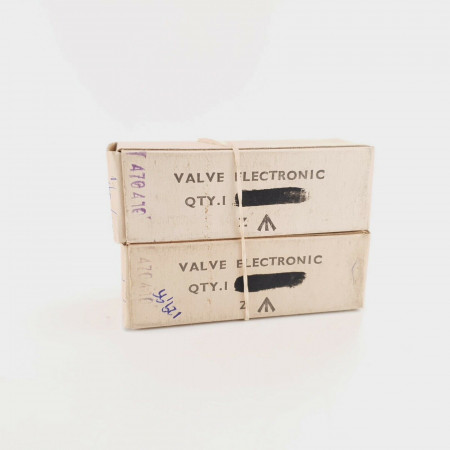 2 X CV2021 / U78 MARCONI-OSRAM TUBE. BLACK PLATES. SQUARE GETTER NOS/NIB CY  ENA