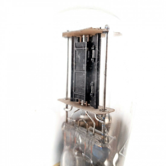 1 X L63 / 6J5G HALTRON. MARCONI PRODUCTION. FLAT BLACK PLATE. CD  ENA