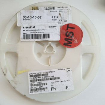 10 x 33.2R 1/16W 1% 100PPM SMD PHYCOMP RESISTOR. (R383) CA394U5900F260721