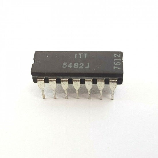 5482J ITT INTEGRATED CIRCUIT NOS ( New Old Stock ) 1PC. C562AU1F261121