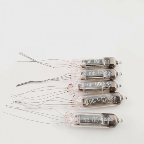 5 X 5676 TELEFUNKEN TUBE.1950s PRODUCTION. NOS/NIB. CX  ENA