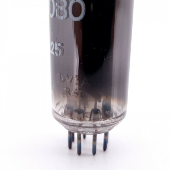 2 X CV4080 / M8225 TUBE. PAIR. 17. CH32