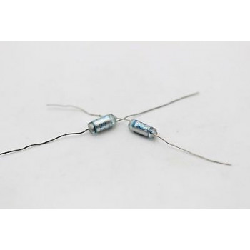 STYROFLEX CAPACITOR CE 33pF 500V 10% NOS (NEW OLD STOCK) 3PC. CA104U1885F010617