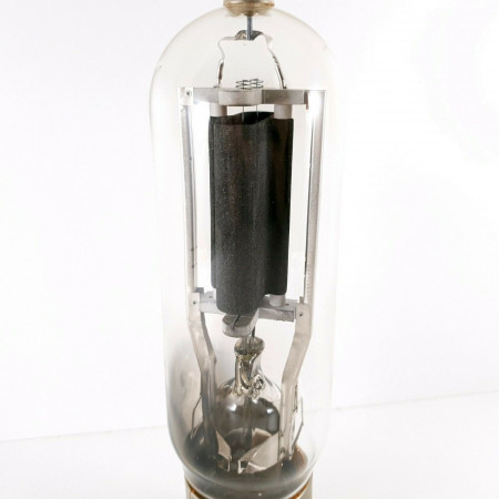 1 X JAN 217C TUBE. AMPEREX BRAND. BLACK PLATES. CH  ENA