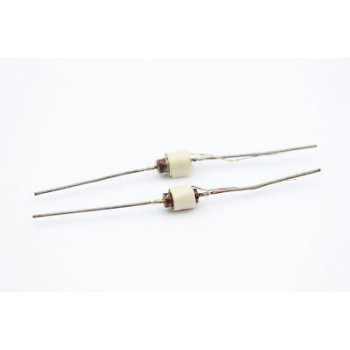 RESISTOR + INDUCTOR 20UH 4700 Ohm NOS ( New Old Stock ) 1PC C562BU110F080415