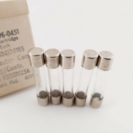 5 X 0.125A 250V SIGHTMASTER TIME-DELAY FUSE. F02GR125A. 6X31MM. 1959s  CY  ENA
