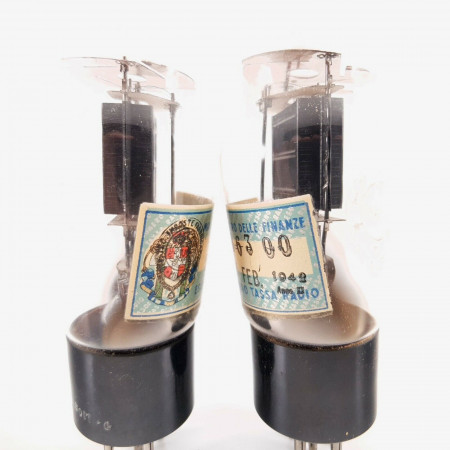 2 X TU430 ZENITH TUBE. BLACK PLATES. SOLID GETTER.  AA  ENA