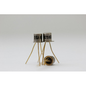 2SA673KB GOLD TRANSISTOR NOS( New Old Stock ) 1PC. C264U13F220414