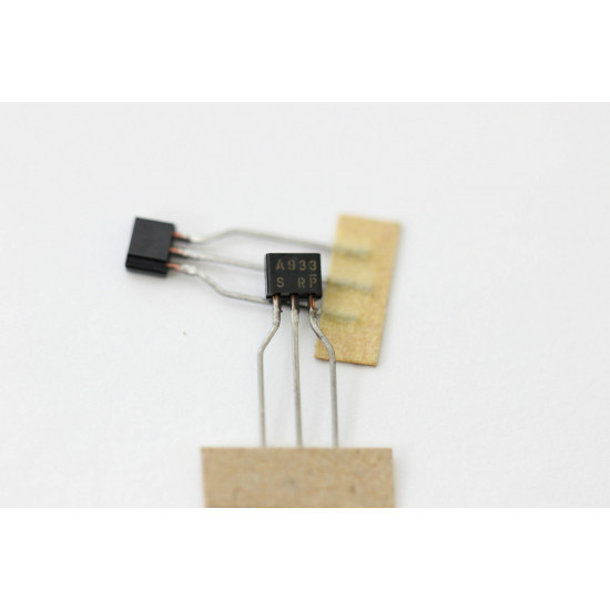 A933 TRANSISTOR NOS( New Old Stock ) 1PC. C524BU41F141015