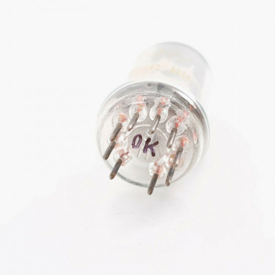 1 X ECC88 TESLA TUBE. 3 MICAS. SOLID GETTER. 1950s RFT PRODUCTION. CQ  ENA