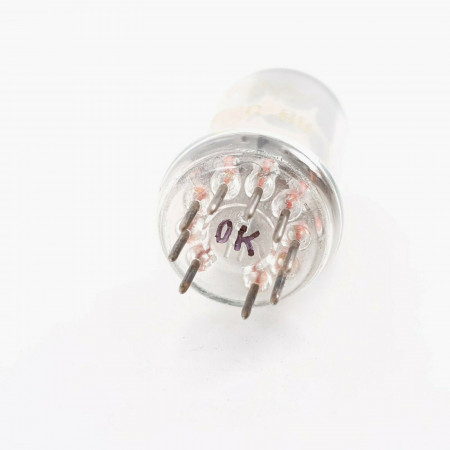 1 X ECC88 TESLA TUBE. 3 MICAS. SOLID GETTER. 1950s RFT PRODUCTION. CQ  ENA