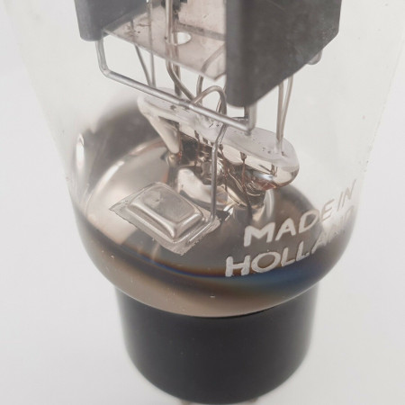 1 X 1815 PHILIPS-MINIWATT TUBE. BLACK PLATES. 1950s PROD. NOS. CY  ENA