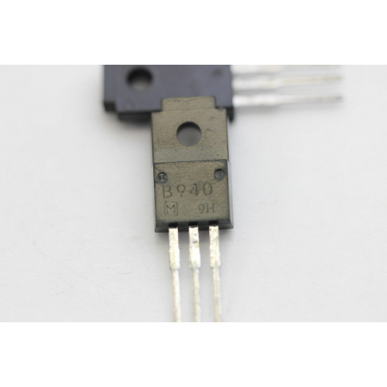 B940 MATSUSHITA TRANSISTOR NOS (NEW OLD STOCK) 1PC C594U63F200916