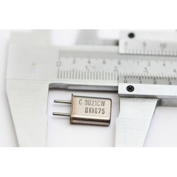 CRYSTAL OSCILLATOR - OSCILADOR C3021CW 8KG75 3575577MHZ 1PC. CA25CU1F270715
