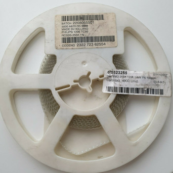 10 x 255K 1/4W 1% 100PPM SMD PHILIPS RESISTOR. (R415) CA395U1000F280721