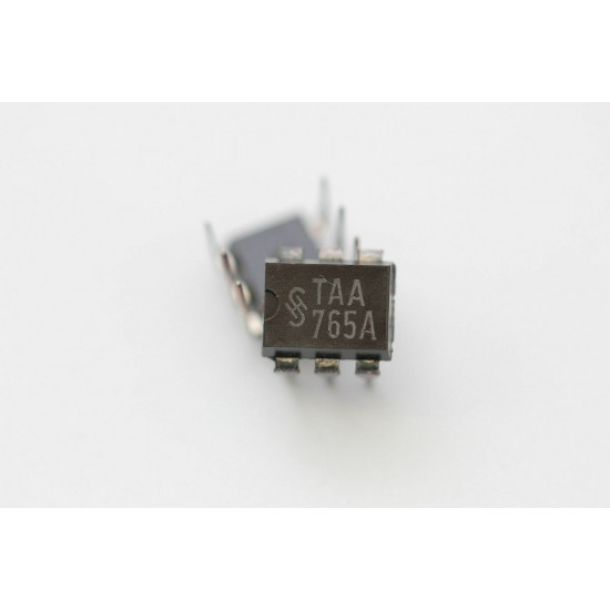 TAA765A SIEMENS INTEGRATED CIRCUIT NOS( New Old Stock ) 1PC C139U25F170214