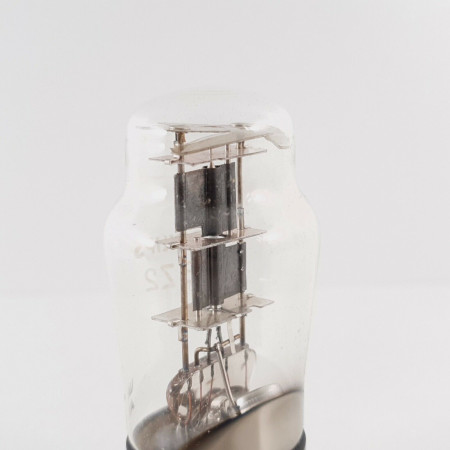 1 X EZ2 PHILIPS TUBE. SPLITED BLACK PLATES. 1950s PROD. NOS/NIB. CY  ENA