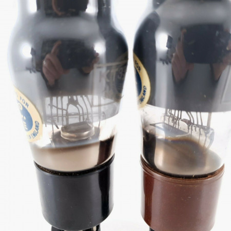 2 X KT33C OSRAM GEC TUBE. SMOKED GLASS. 1940s PRODUCTION. CK  ENA