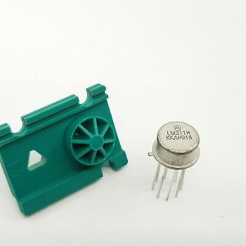 LM311H MOTOROLA INTEGRATED CIRCUITNOS (New Old Stock)1PC C204BU4F291121