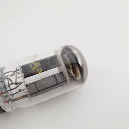 1 X 6SN7GTB SYLVANIA TUBE. ANGLED BLACK T PLATES. COIN BASE. 117/110%. CX  ENA