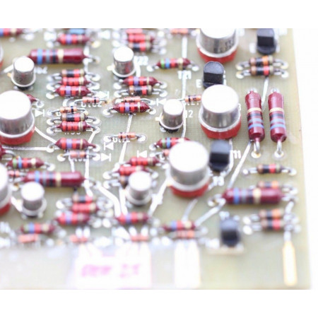 PLATE SPLASH RS NA 705-24 24 TRANSISTORS 16 DIODES 55 RESISTORS CA327U1F301019