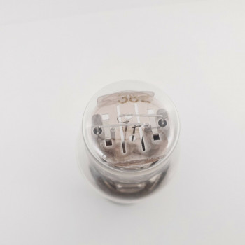 1 X AZ11 TESLA TUBE. BLACK PLATES. 1950s PRODUCTION. 64/67%. CX  ENA 2