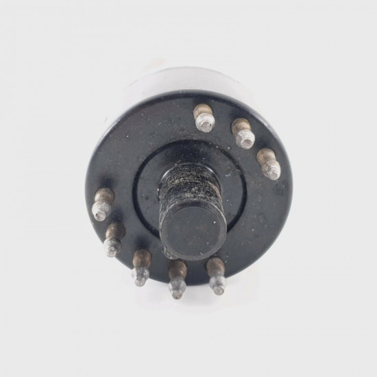 1 X AZ11 TESLA TUBE. BLACK PLATES. 1950s PRODUCTION. 64/67%. CX  ENA