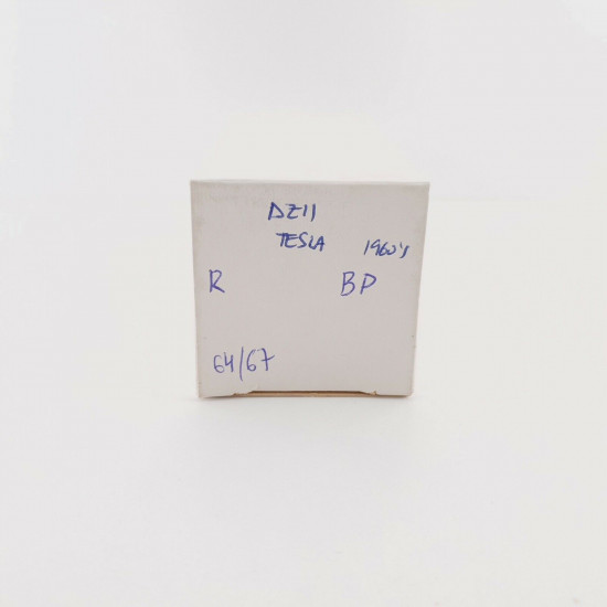 1 X AZ11 TESLA TUBE. BLACK PLATES. 1950s PRODUCTION. 64/67%. CX  ENA