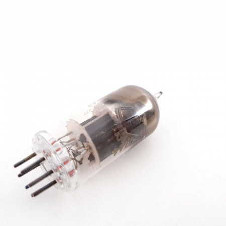 1 X EAC91 TUBE. NOS. AH  ENA
