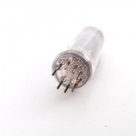 1 X EL84 / 6BQ5 MARCONI TUBE. NOS/NIB 110%. AK  ENA