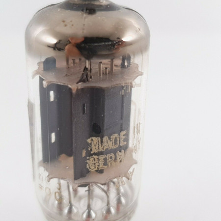 1 X ECC83 RCA TUBE. SIEMENS PRODUCTION. 17MM GREY LADDER PLATES. 1960s.  CT  ENA
