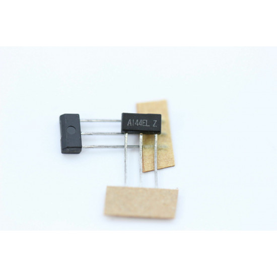 A144EL TRANSISTOR NOS( New Old Stock ) 1PC. C530AU4F171114