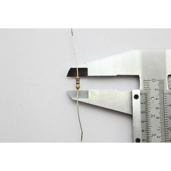 RESISTOR. 1/4W 18Ohm 18R 5% *8 PC* NOS (New Old Stock)