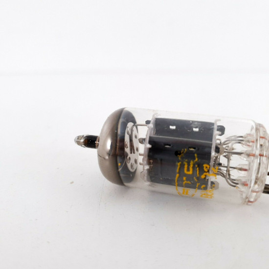 1 X ECC82 TUBE. RTC BRAND. 1960s PHILIPS PRODUCTION. DIMPLE GETTER. CÑ  ENA