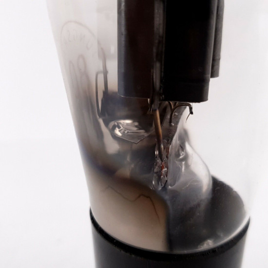 1 X 80 TUNGSRAM TUBE. BLACK PLATES. 1950s PROD. 142/121%. AG  ENA