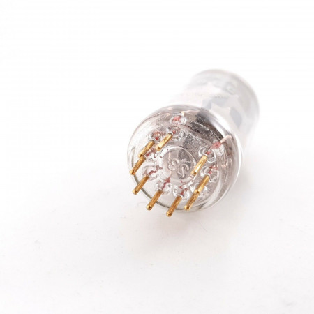 1 X E88CC TESLA TUBE. 1970s PRODUCTION. GOLD PIN.  114/85%. CH139