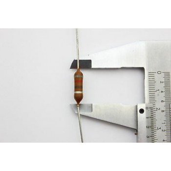 RESISTOR. 3/4W 820Ohm 820R 10% *3 PC* NOS (New Old Stock)