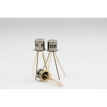 2N3600 GOLDEN TRANSISTOR NOS( New Old Stock )1PC. C285U25F020514