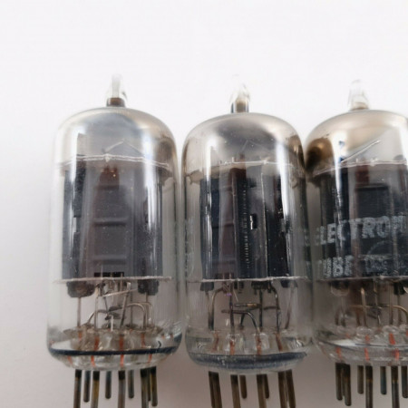 10 X 12AU7A RCA TUBE. 17MM BLACK PLATES. BLACK PLATES. 1960s PRODUCTION. CT  ENA