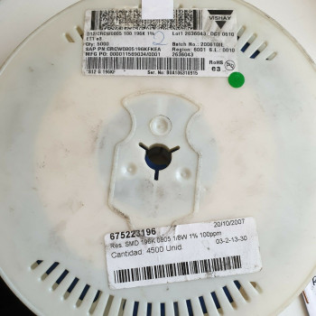 10 x 196K 1/8W 1% 100PPM SMD VISHAY RESISTOR. CA391U3000F020721