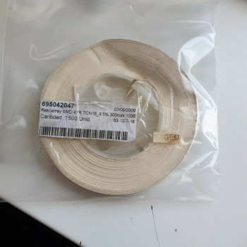 10 x 47R 0.3W 5% SMD YAGEO RESISTOR. CA391U1500F020721