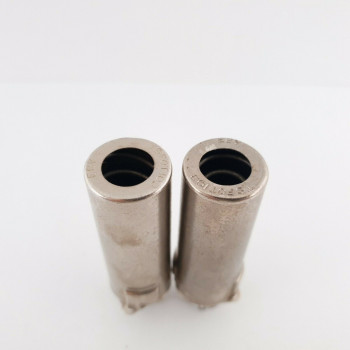 2 X 7 PIN TUBE SOCKET + SHIELD. SYLVANIA. TS102P01. HIGH QUALITY CQ  ENA 2