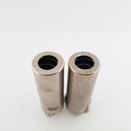 2 X 7 PIN TUBE SOCKET + SHIELD. SYLVANIA. TS102P01. HIGH QUALITY CQ  ENA