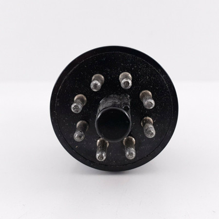 1 X 1635 RCA TUBE. 13. CH48