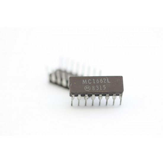 MC1662L MOTOROLA INTEGRATED CIRCUIT NOS ( New Old Stock ). 1PC. C561AU2F080415