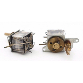 AIR VARIABLE CAPACITOR 1 X 13pF NOS (NEW OLD STOCK) 1PC. CA274U6F110517