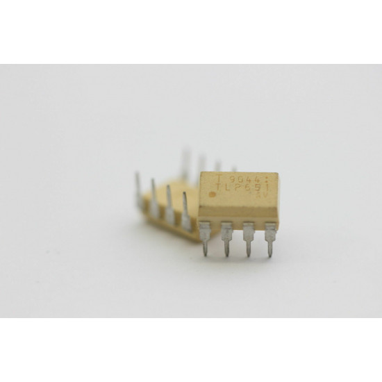 TLP651 INTEGRATED CIRCUIT NOS ( New Old Stock ). 1PC. C561AU75F080415