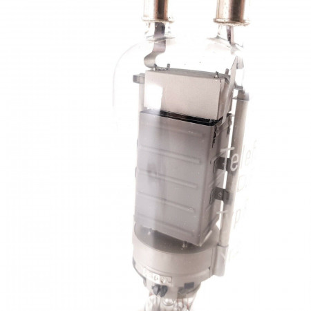 1 X RS337 TELEFUNKEN TUBE. GREY PLATES. NOS/NIB. AI  ENA
